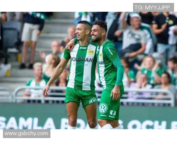 15号球星领衔球队攻防两端展现非凡实力引领胜利之路