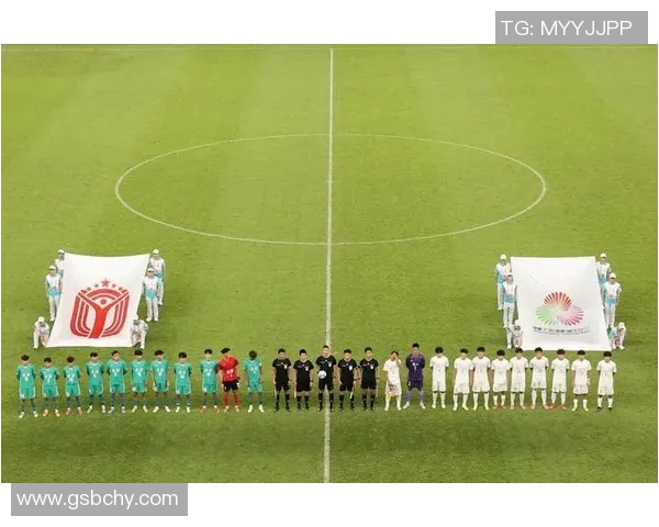 青春绿茵闪耀时刻聚焦当红足球鲜肉球星成长之路