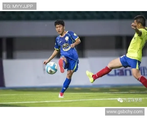 中国足球队16号球星闪耀赛场勇敢拼搏引领球队冲击世界杯梦想 中国足球队16号球星闪耀赛场勇敢拼搏引领球队冲击世界杯梦想