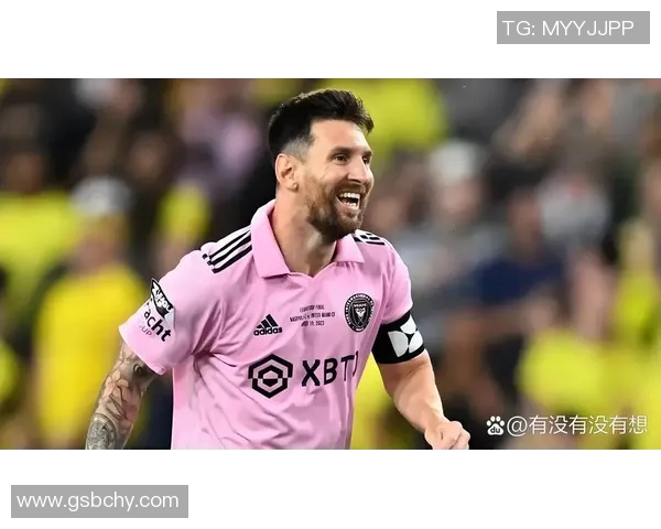 近年来世界足坛十大巨星巅峰对决与辉煌瞬间盘点 近年来世界足坛十大巨星巅峰对决与辉煌瞬间盘点